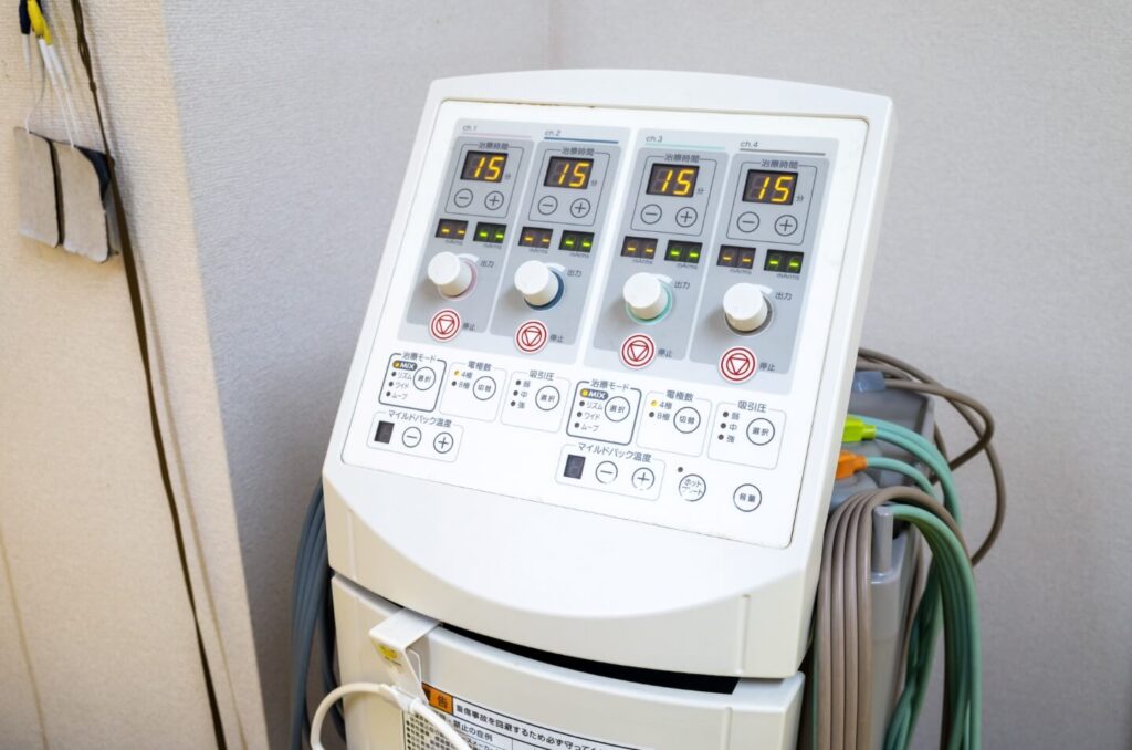 整骨院の電気治療の機械
